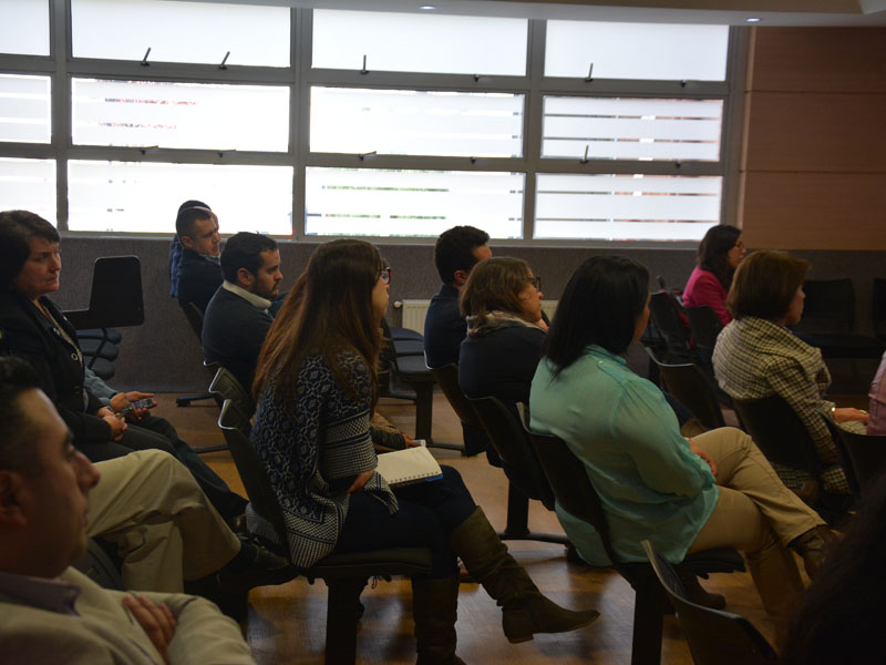 Estudiantes de Santo Tomás participaron en taller de Cosmovisión y Medicina Mapuche